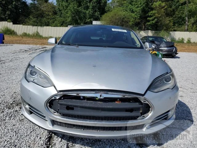 2013 Tesla Model S VIN: 5YJSA1DN5DFP17437 Lot: 63503323