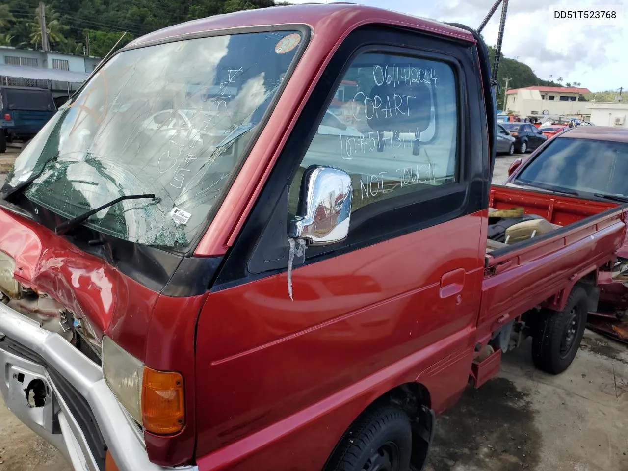 1997 Suzuki Carry VIN: DD51T523768 Lot: 51713144