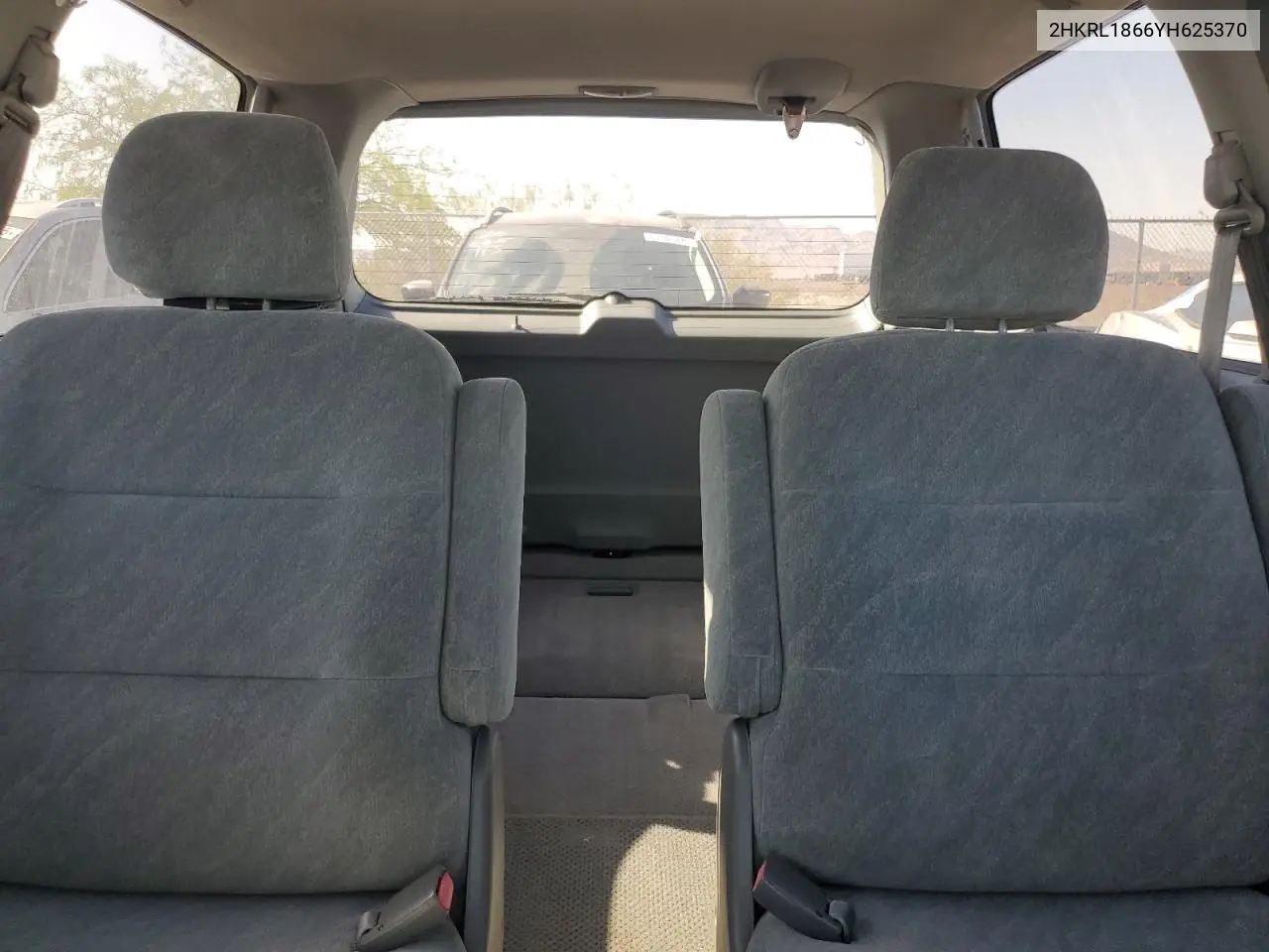 2000 Honda Odyssey Ex VIN: 2HKRL1866YH625370 Lot: 60981315