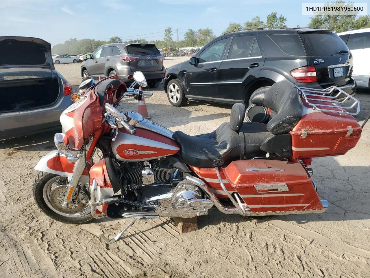 2008 Harley-Davidson Flhtcuse3 VIN: 1HD1PR8198Y950600 Lot: 68678534