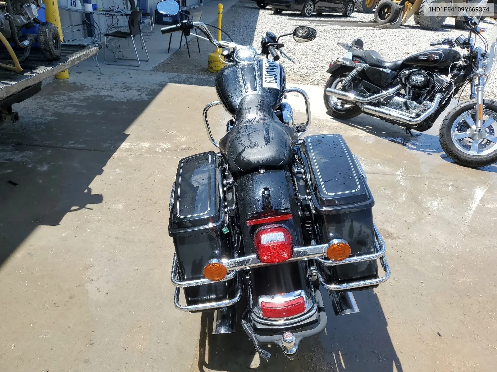 2009 Harley-Davidson Flhtc VIN: 1HD1FF4109Y669374 Lot: 63014674