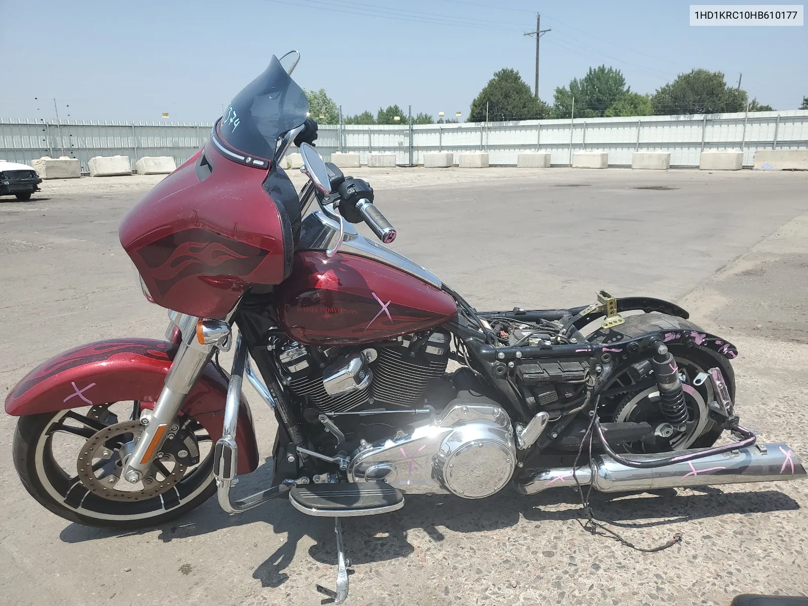 2017 Harley-Davidson Flhxs Street Glide Special VIN: 1HD1KRC10HB610177 Lot: 63651374