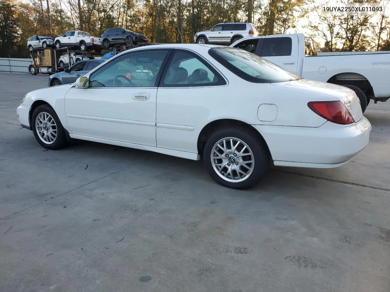 1999 Acura 3.0Cl VIN: 19UYA2250XL011093 Lot: 82896164