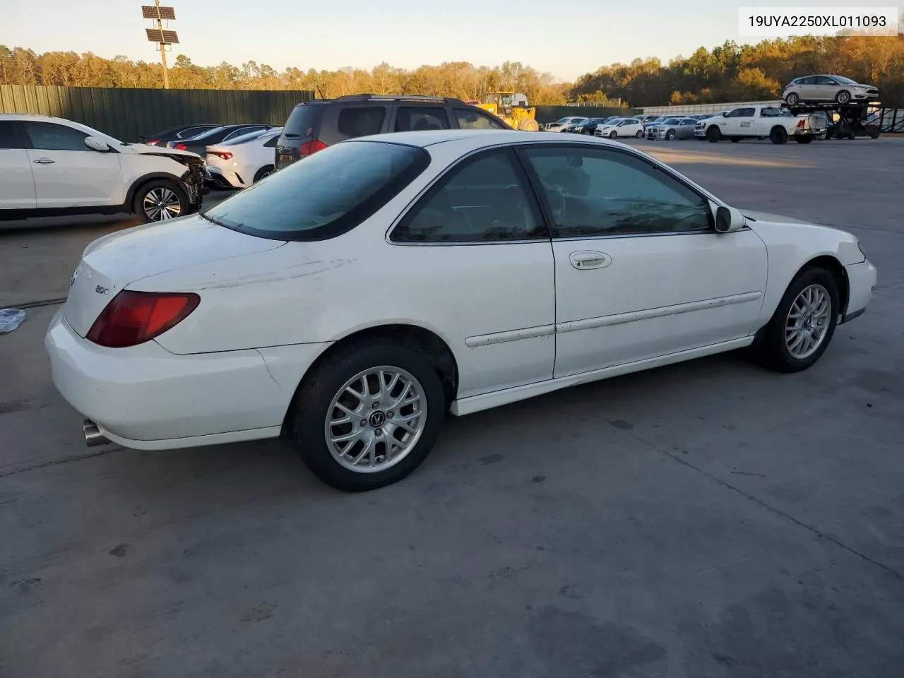 1999 Acura 3.0Cl VIN: 19UYA2250XL011093 Lot: 82896164