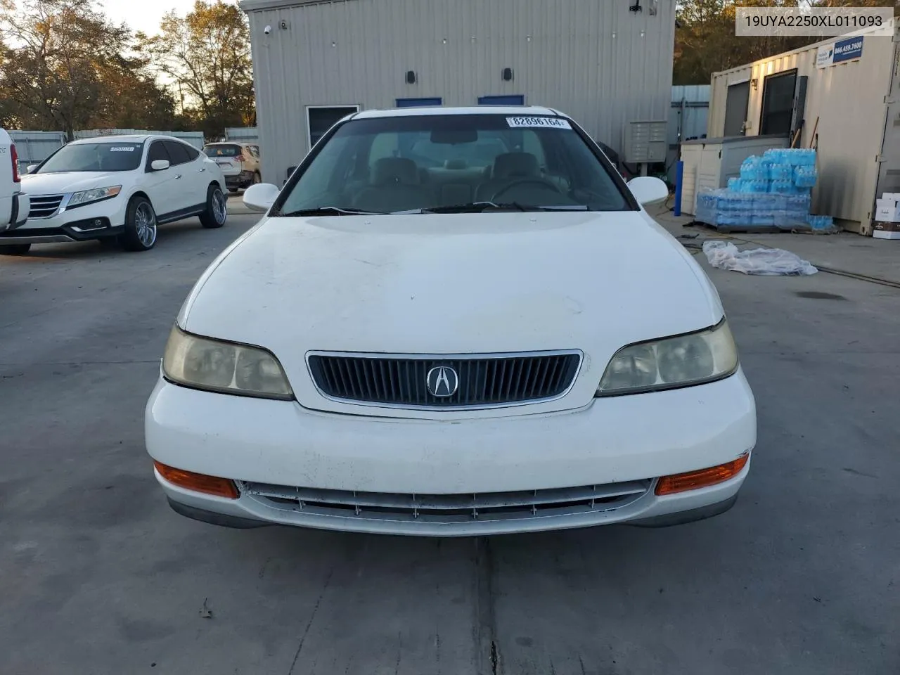 1999 Acura 3.0Cl VIN: 19UYA2250XL011093 Lot: 82896164