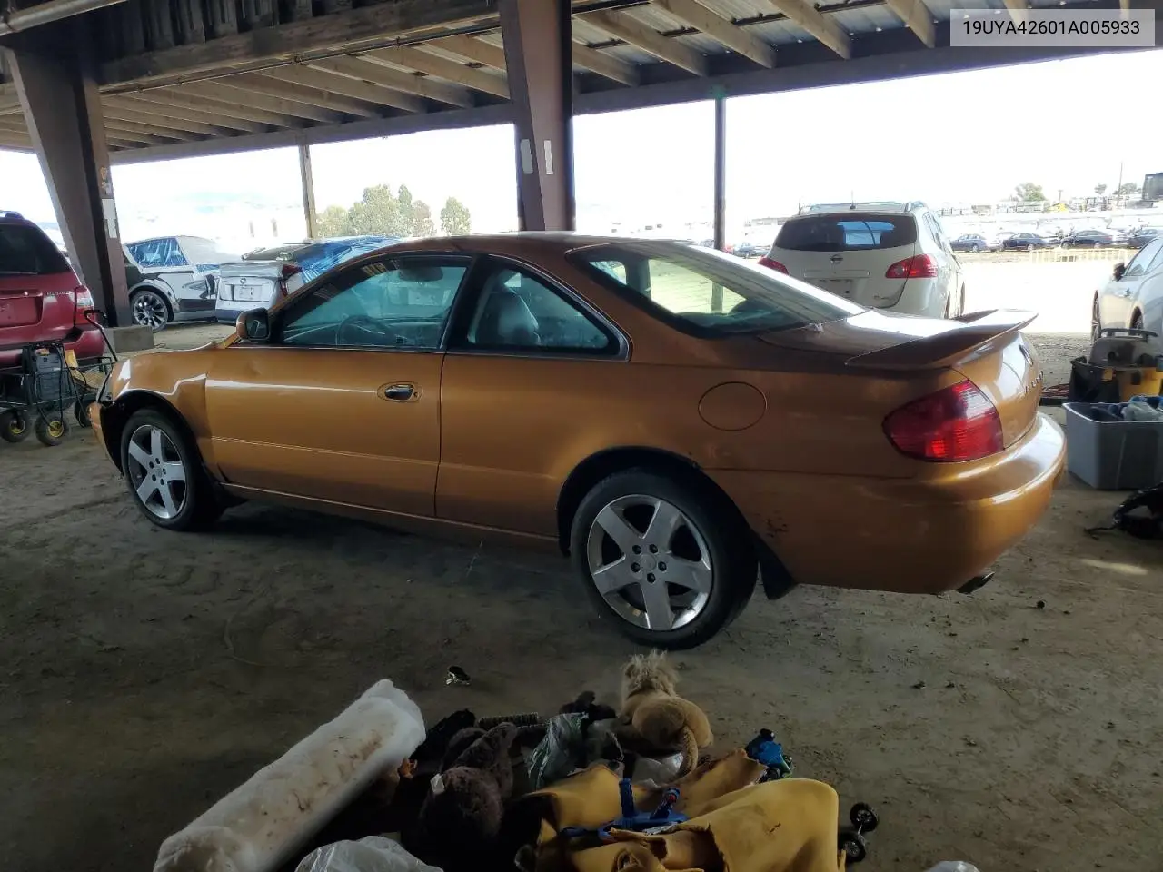 2001 Acura 3.2Cl Type-S VIN: 19UYA42601A005933 Lot: 45792435