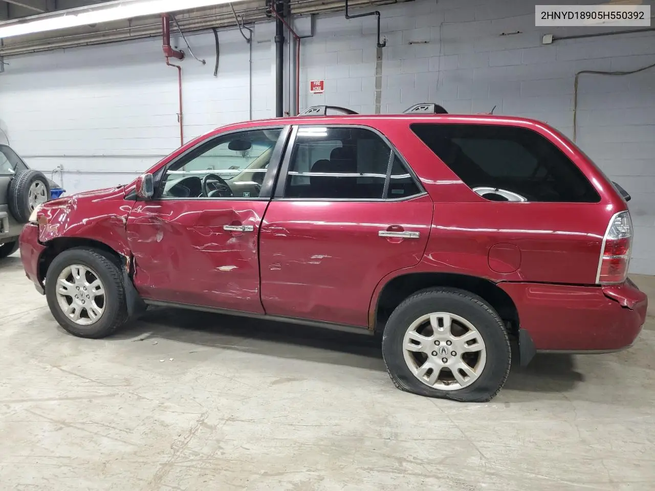 2005 Acura Mdx Touring VIN: 2HNYD18905H550392 Lot: 51966025