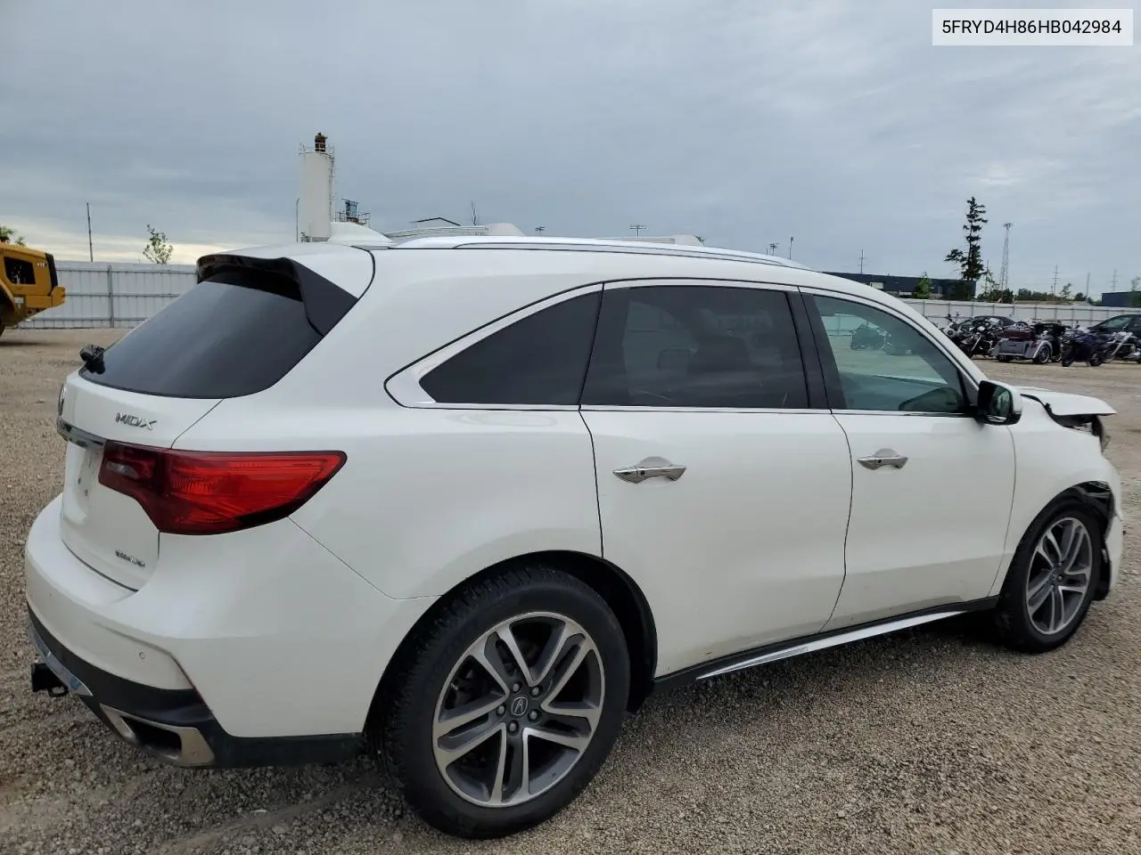2017 Acura Mdx Advance VIN: 5FRYD4H86HB042984 Lot: 63024925
