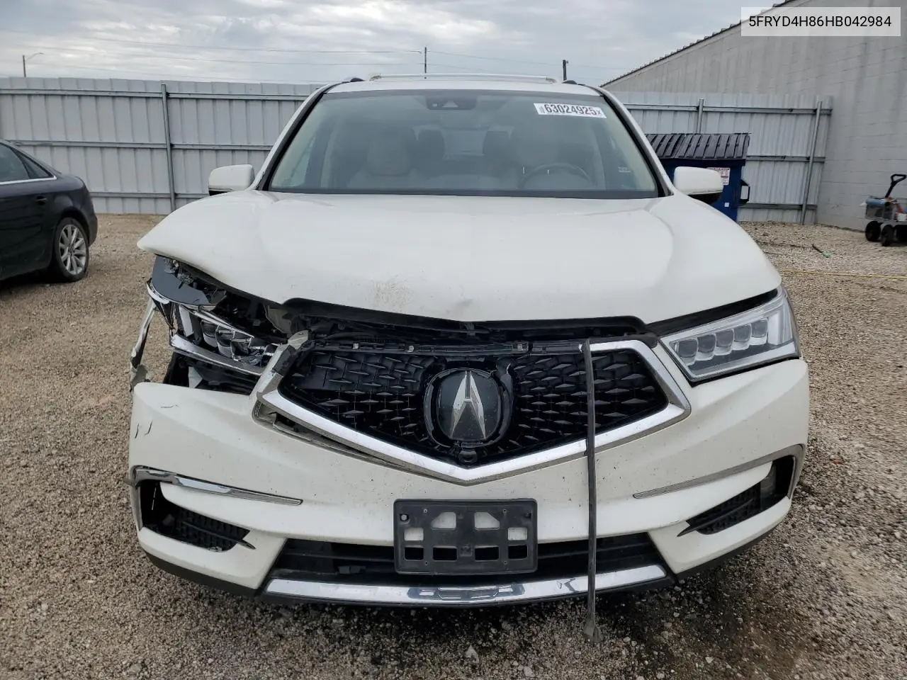 2017 Acura Mdx Advance VIN: 5FRYD4H86HB042984 Lot: 63024925