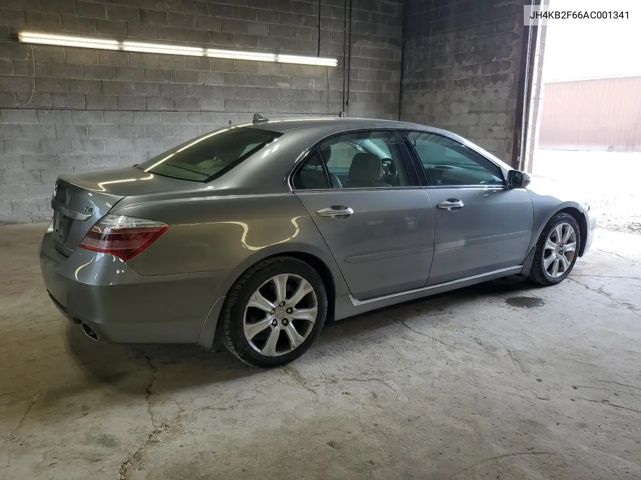2010 Acura Rl VIN: JH4KB2F66AC001341 Lot: 65183265