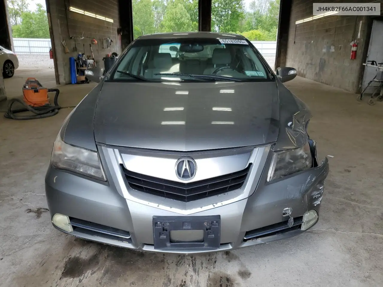 2010 Acura Rl VIN: JH4KB2F66AC001341 Lot: 65183265