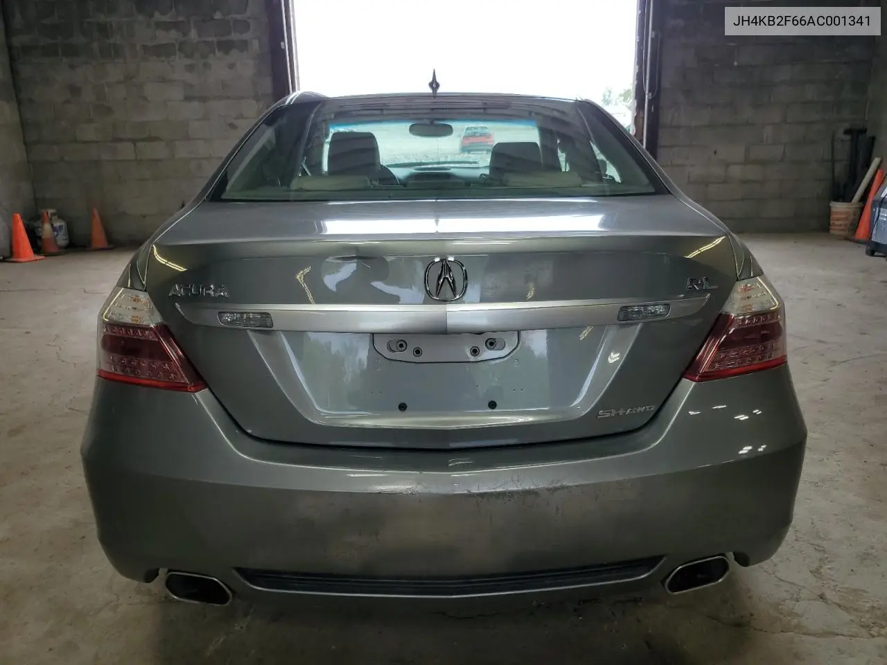 2010 Acura Rl VIN: JH4KB2F66AC001341 Lot: 65183265