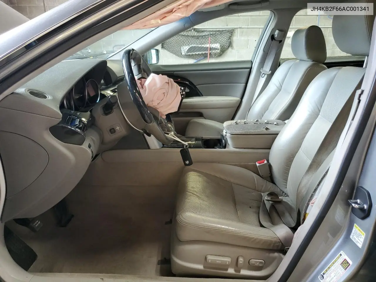 2010 Acura Rl VIN: JH4KB2F66AC001341 Lot: 65183265