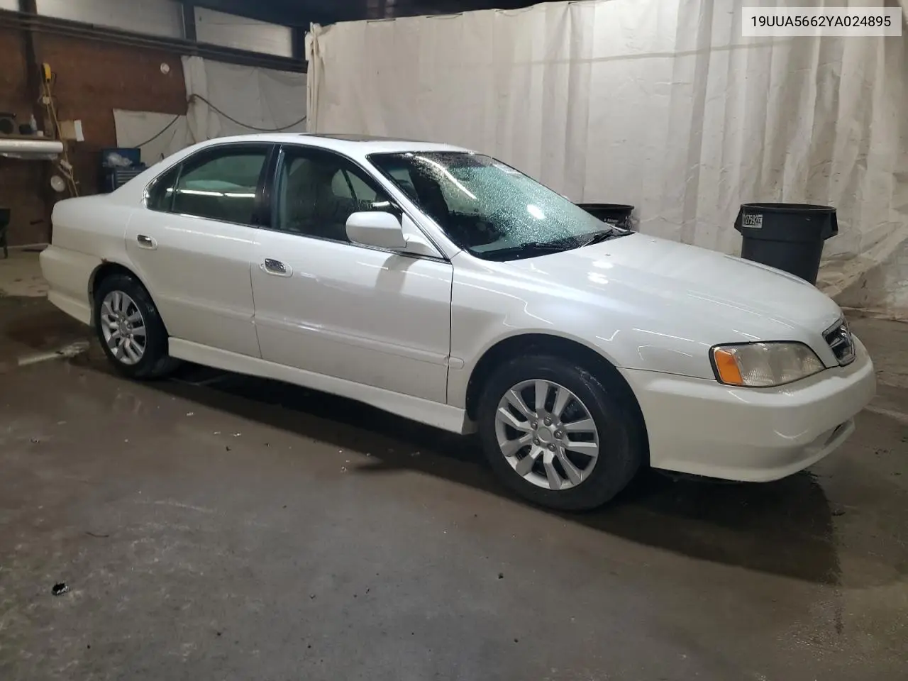 2000 Acura 3.2Tl VIN: 19UUA5662YA024895 Lot: 55580095