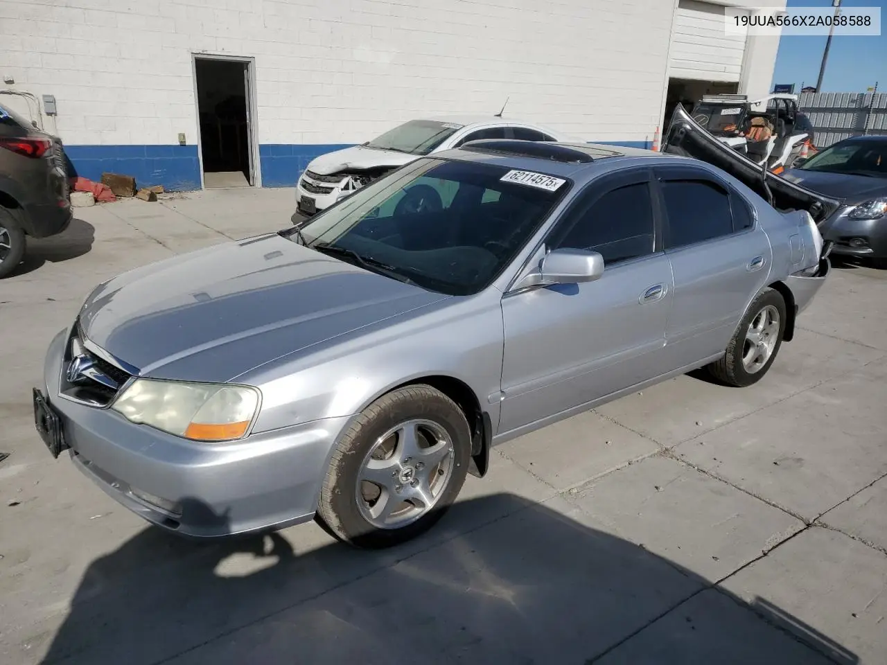 2002 Acura 3.2Tl VIN: 19UUA566X2A058588 Lot: 62114575
