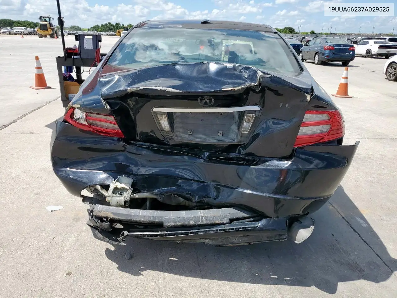 2007 Acura Tl VIN: 19UUA66237A029525 Lot: 61044805