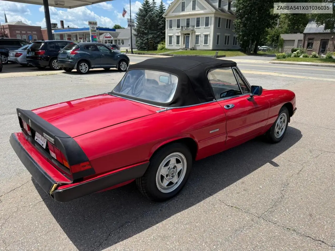 1986 Alfa Romeo Veloce 2000 Spider VIN: ZARBA541XG1036035 Lot: 62930015