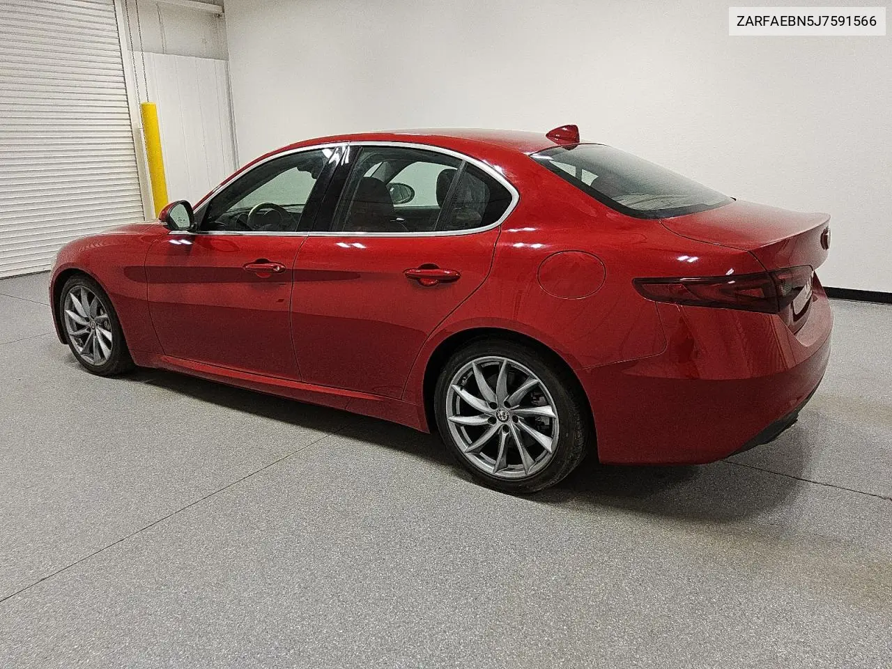 2018 Alfa Romeo Giulia VIN: ZARFAEBN5J7591566 Lot: 53238605