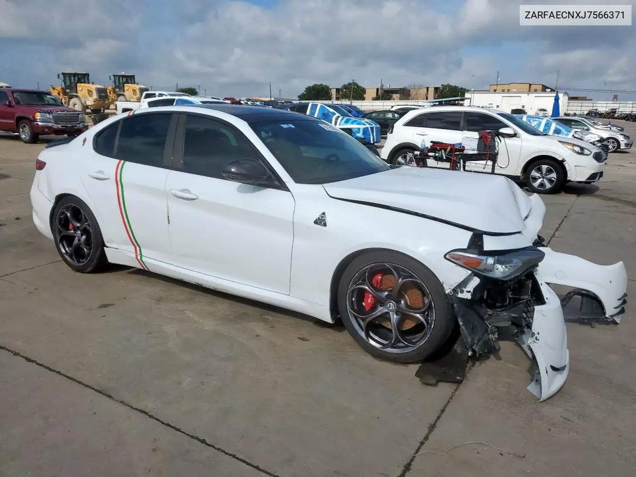 2018 Alfa Romeo Giulia Ti VIN: ZARFAECNXJ7566371 Lot: 61150805