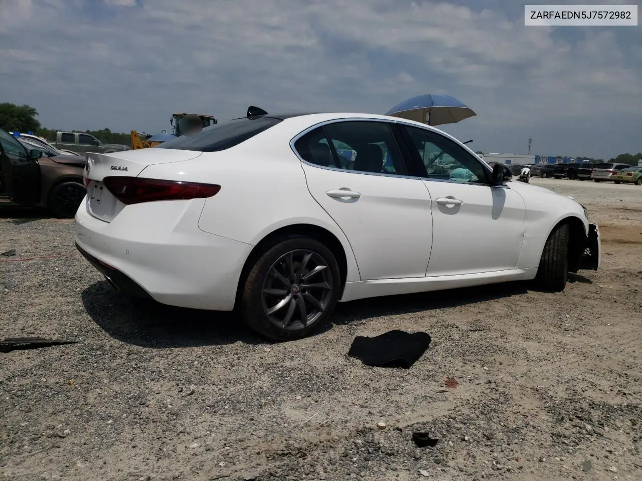 2018 Alfa Romeo Giulia Q4 VIN: ZARFAEDN5J7572982 Lot: 62481855