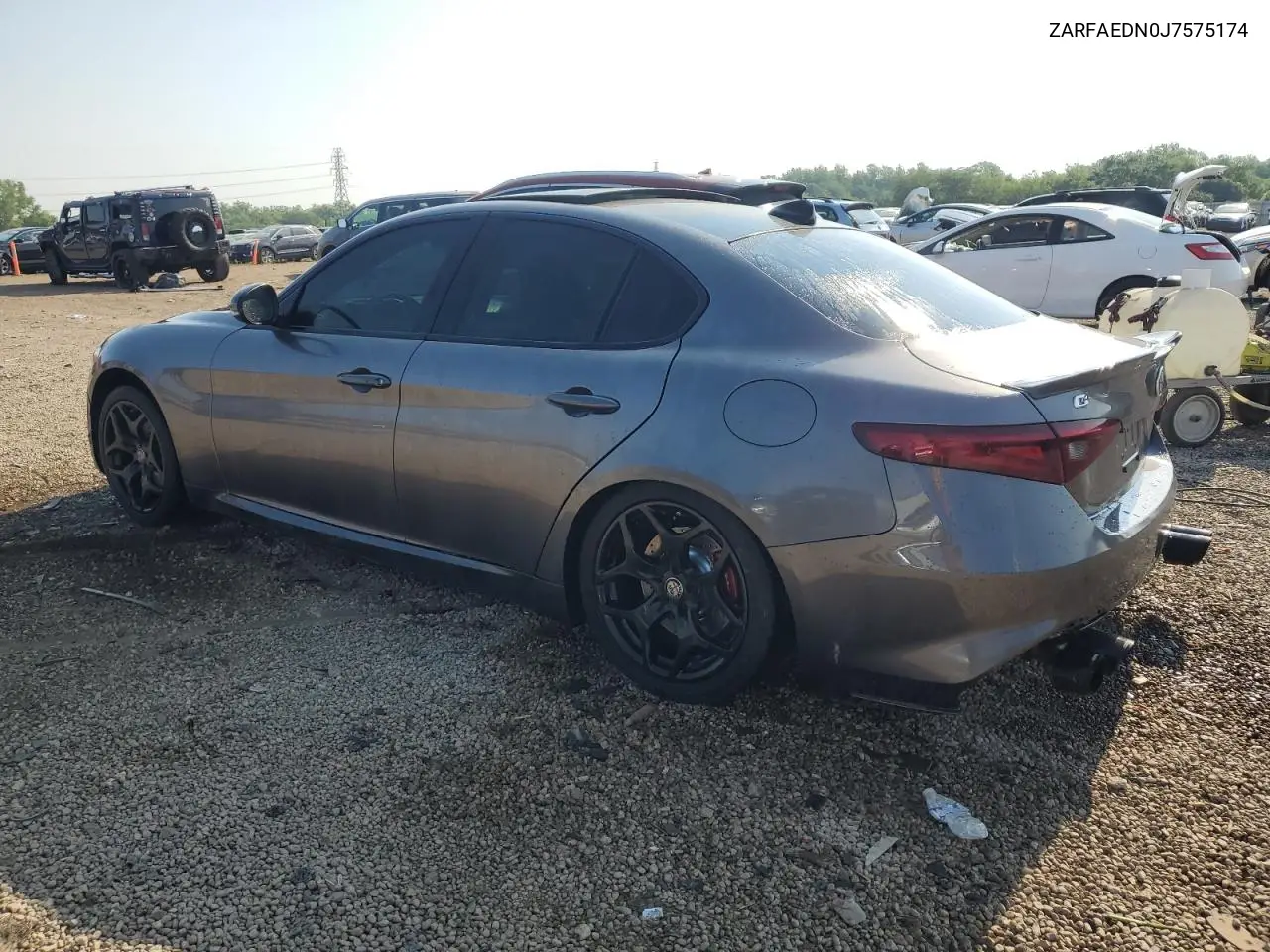 2018 Alfa Romeo Giulia Q4 VIN: ZARFAEDN0J7575174 Lot: 63627175