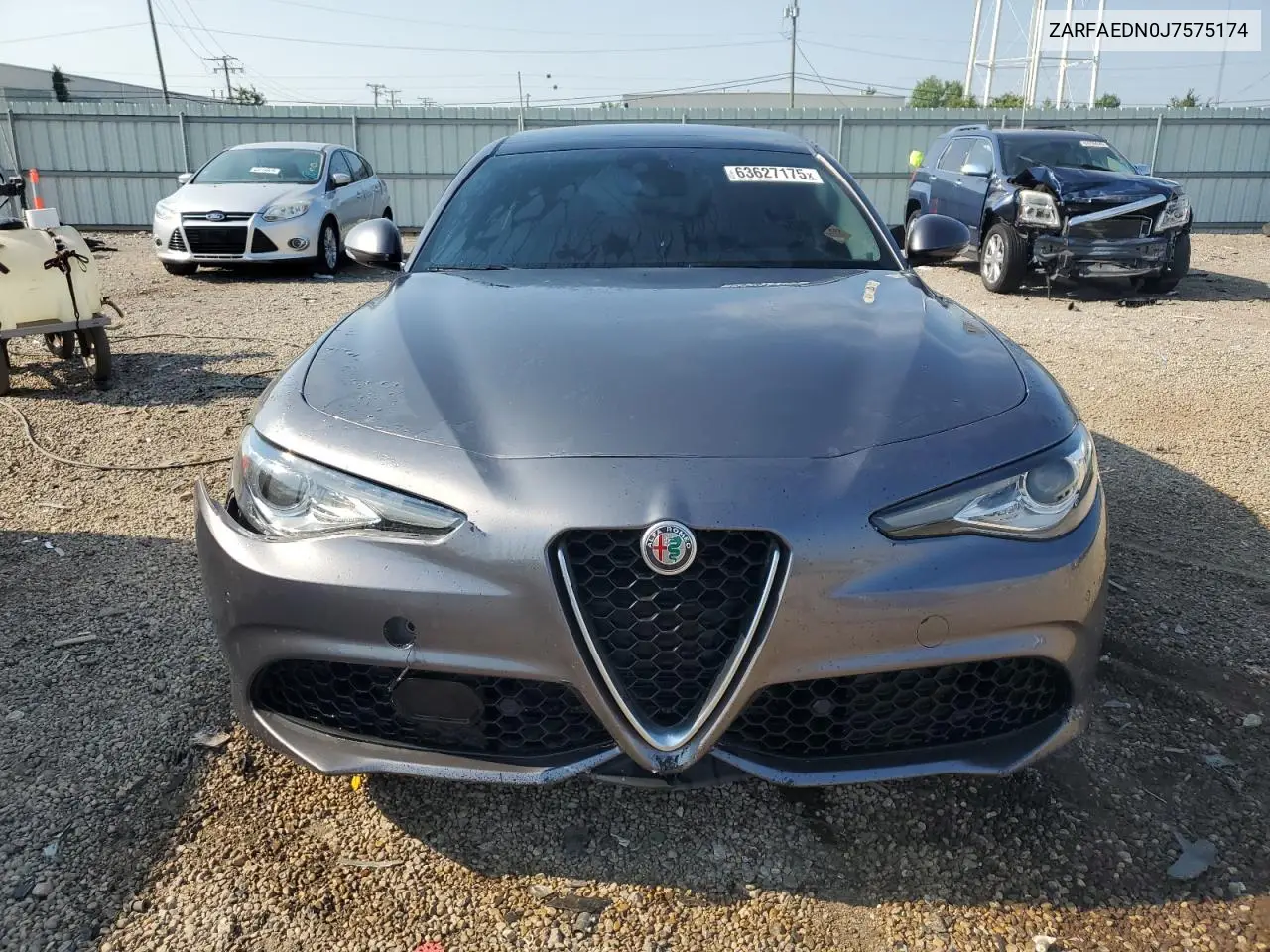 2018 Alfa Romeo Giulia Q4 VIN: ZARFAEDN0J7575174 Lot: 63627175