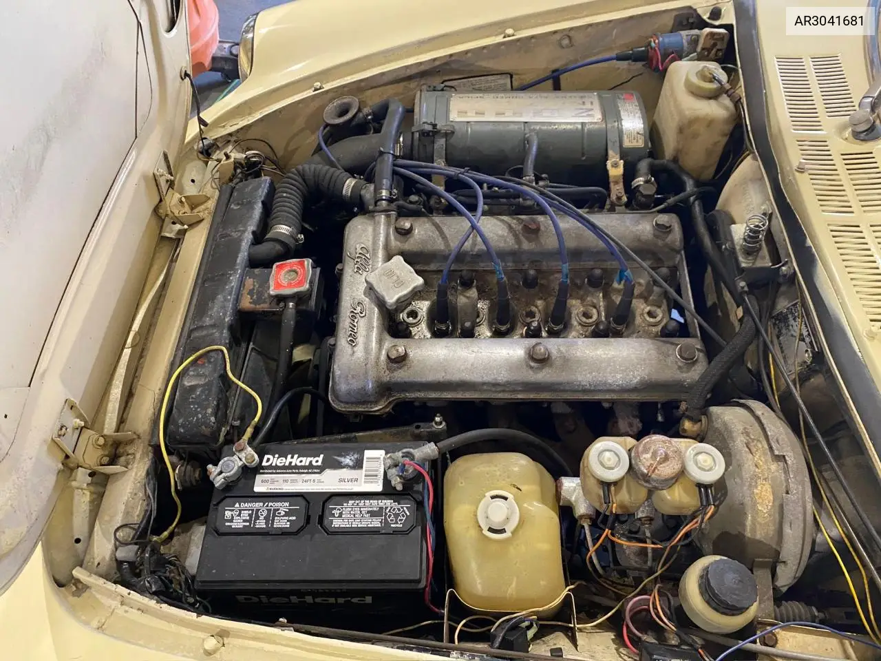 1973 Alfa Romeo Spider VIN: AR3041681 Lot: 55390735