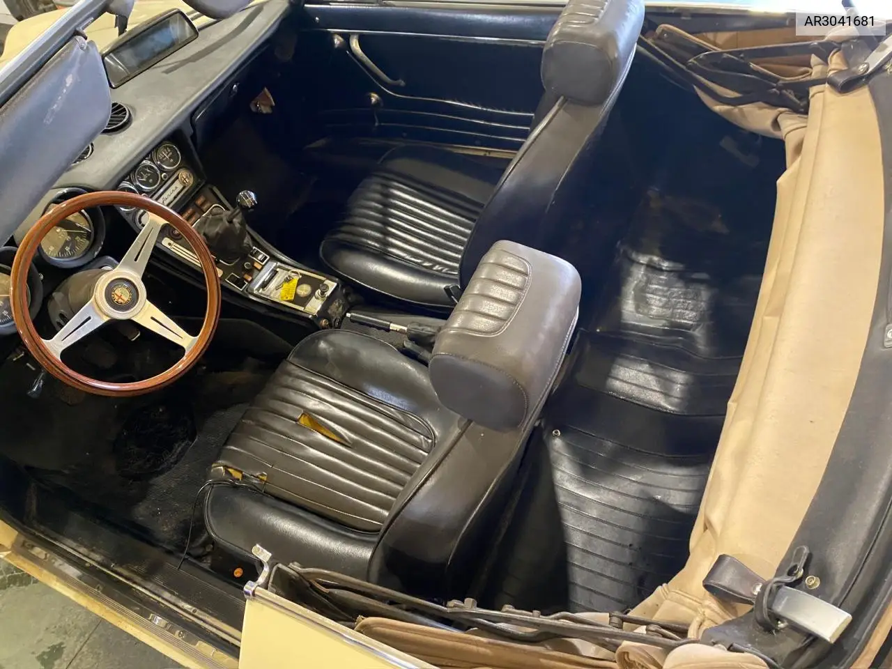 1973 Alfa Romeo Spyder VIN: AR3041681 Lot: 61731015