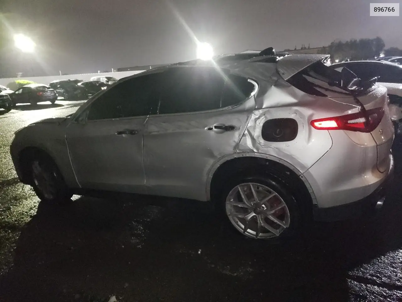 2018 Alfa Romeo Stelvio Ti VIN: 896766 Lot: 56077105