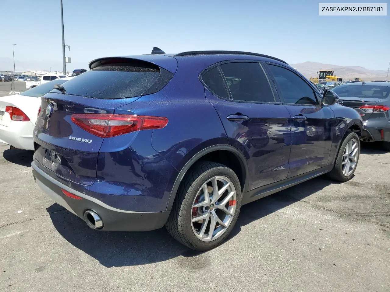 2018 Alfa Romeo Stelvio Sport VIN: ZASFAKPN2J7B87181 Lot: 61440815