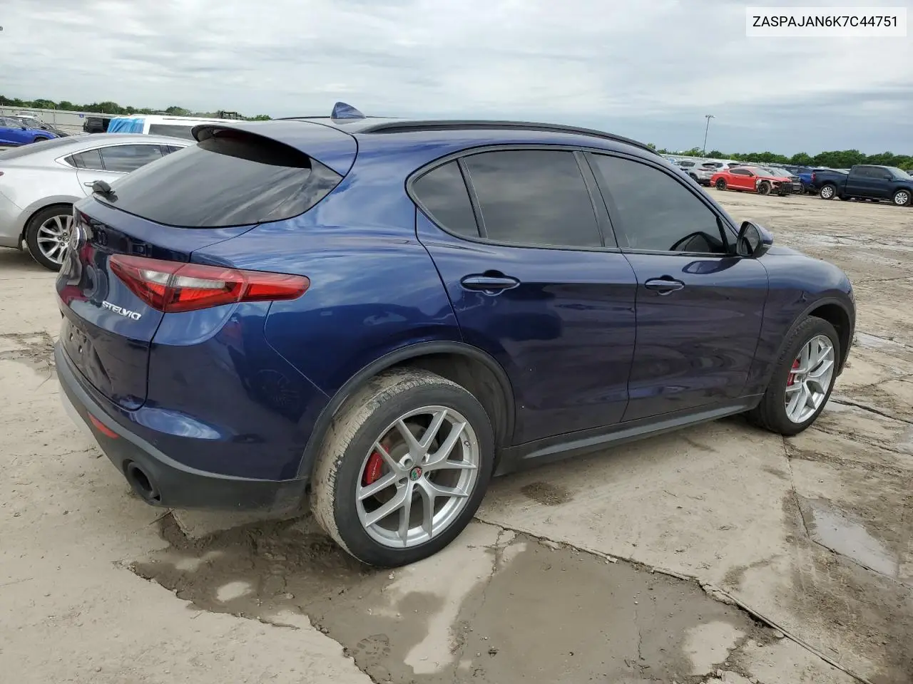 2019 Alfa Romeo Stelvio VIN: ZASPAJAN6K7C44751 Lot: 55618895
