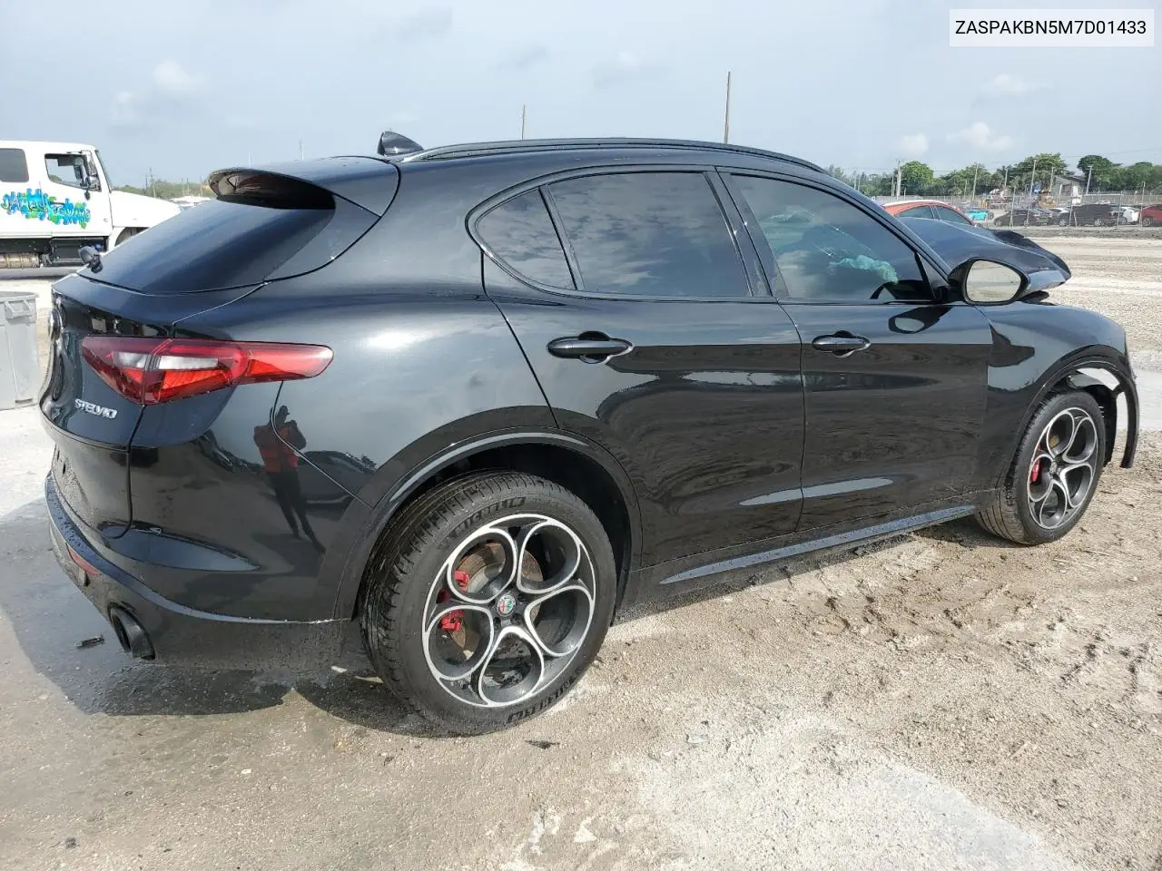 2021 Alfa Romeo Stelvio Ti VIN: ZASPAKBN5M7D01433 Lot: 58750305