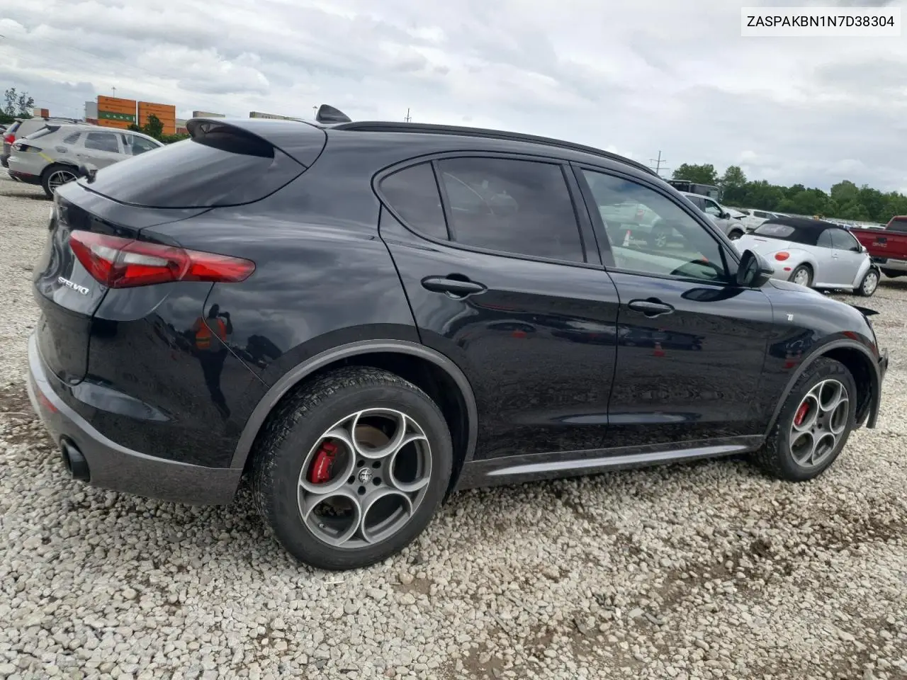 2022 Alfa Romeo Stelvio Ti VIN: ZASPAKBN1N7D38304 Lot: 61393005