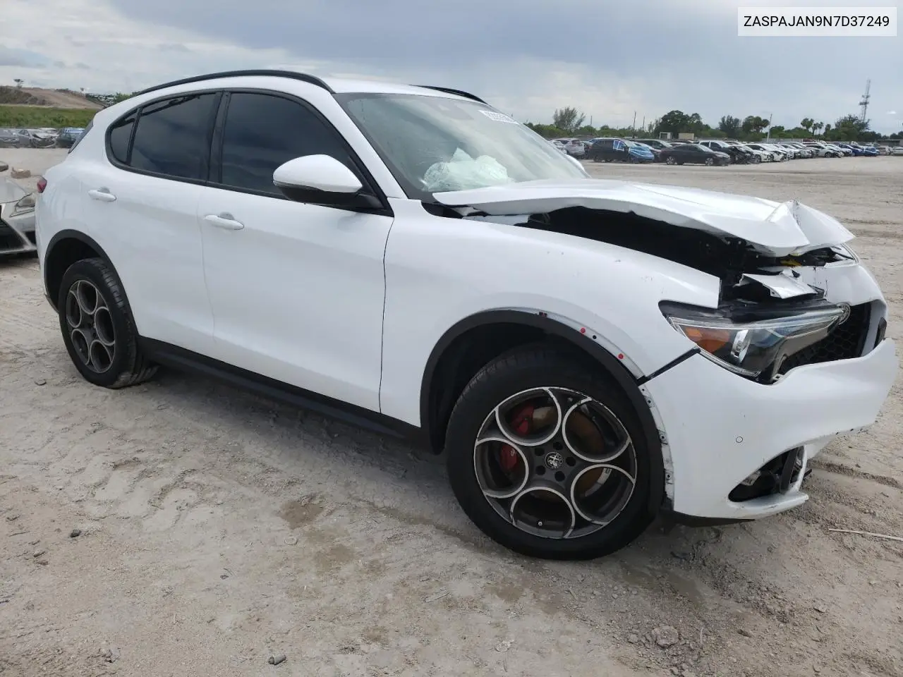 2022 Alfa Romeo Stelvio VIN: ZASPAJAN9N7D37249 Lot: 62855585