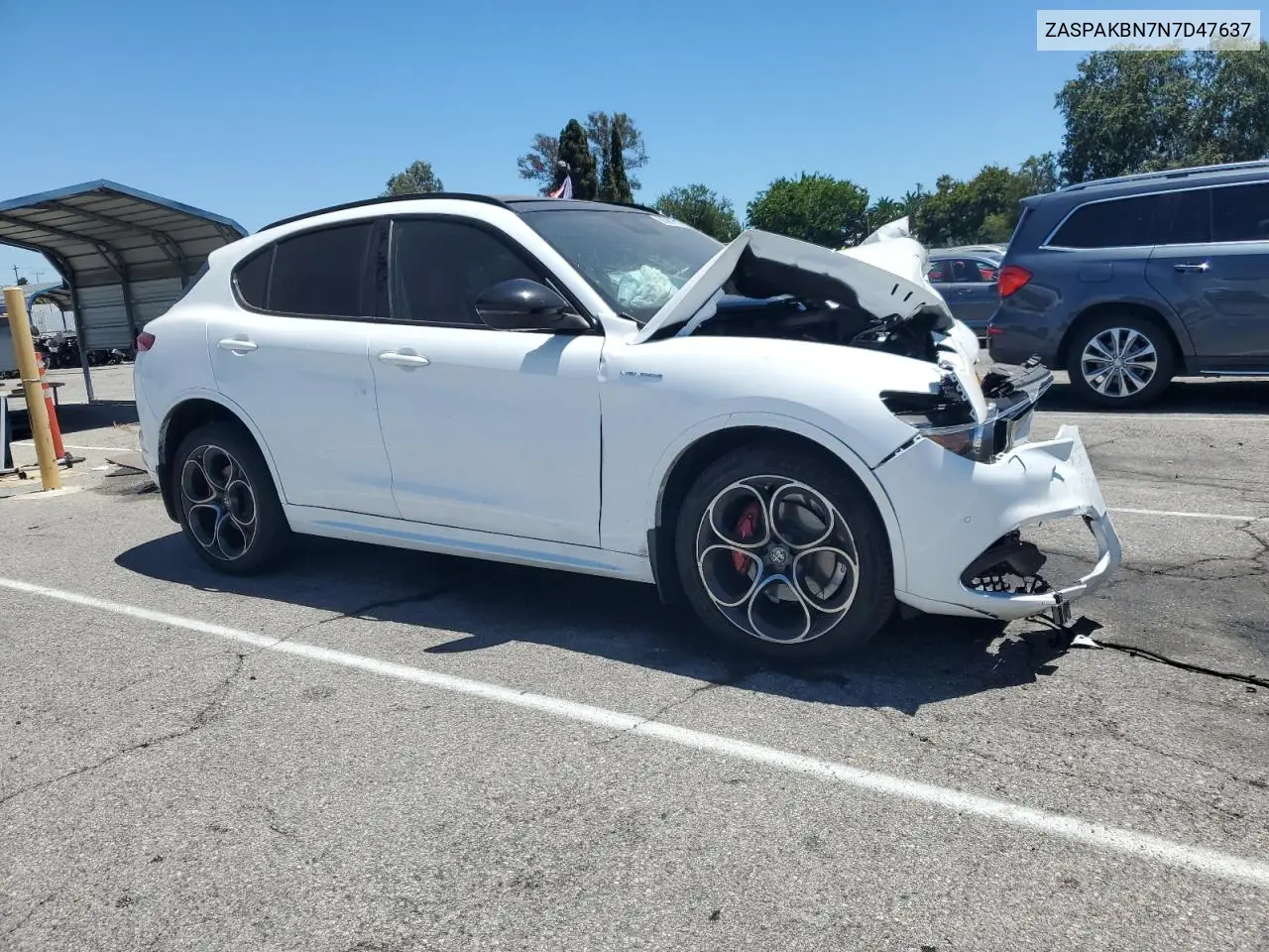 2022 Alfa Romeo Stelvio Ti VIN: ZASPAKBN7N7D47637 Lot: 63081015