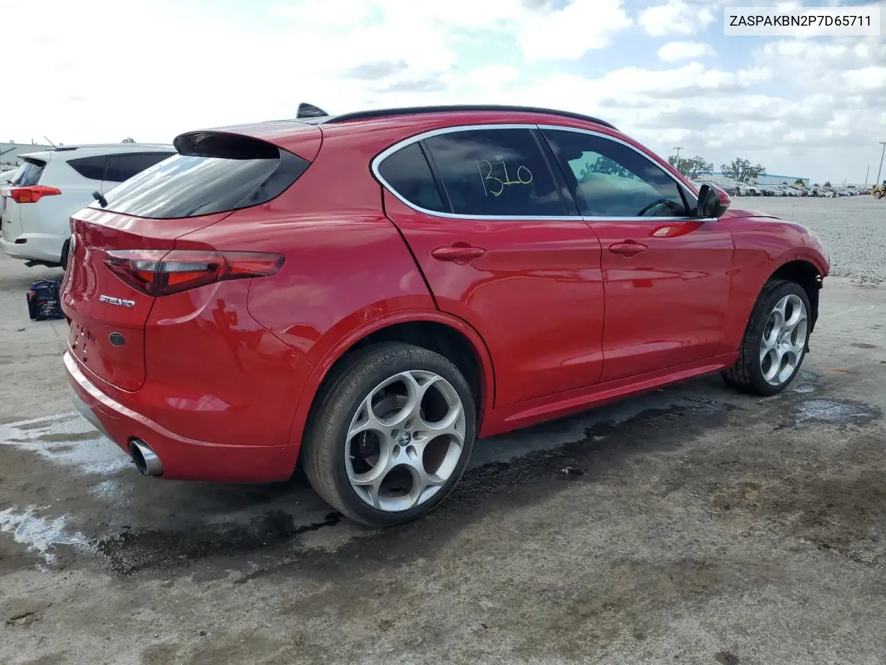 2023 Alfa Romeo Stelvio Ti VIN: ZASPAKBN2P7D65711 Lot: 55311535