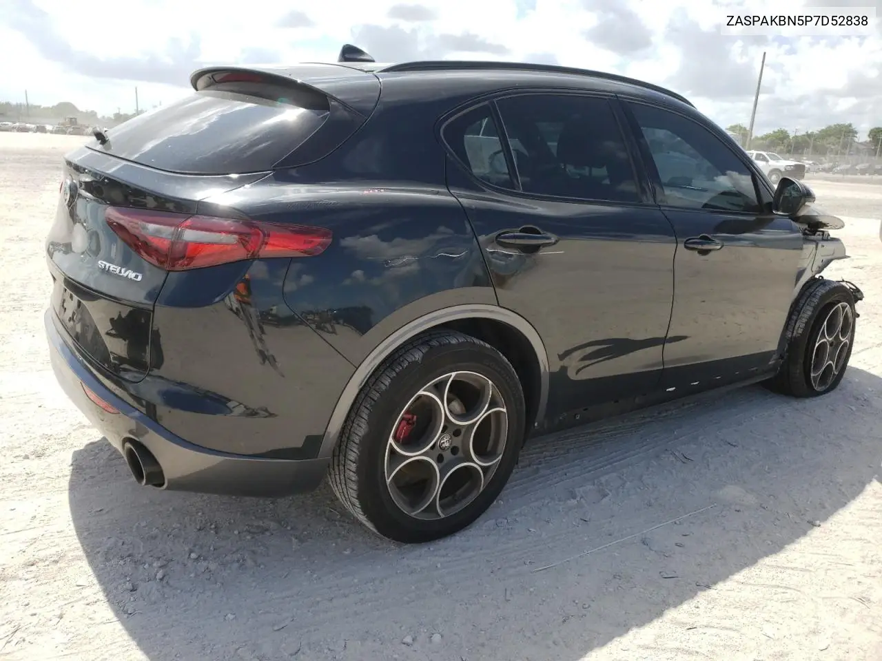 2023 Alfa Romeo Stelvio Ti VIN: ZASPAKBN5P7D52838 Lot: 61898305