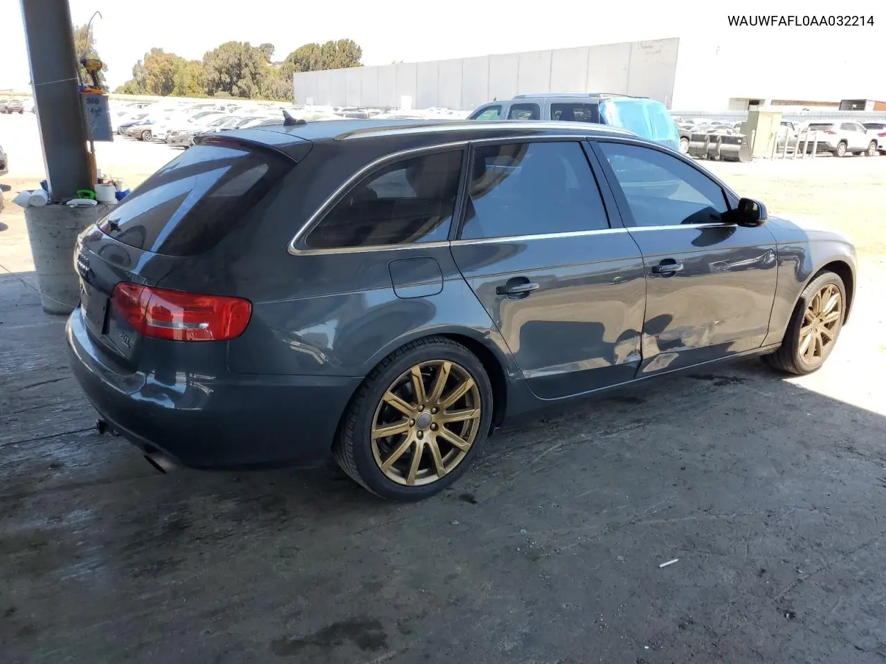 2010 Audi A4 Premium Plus VIN: WAUWFAFL0AA032214 Lot: 65534495