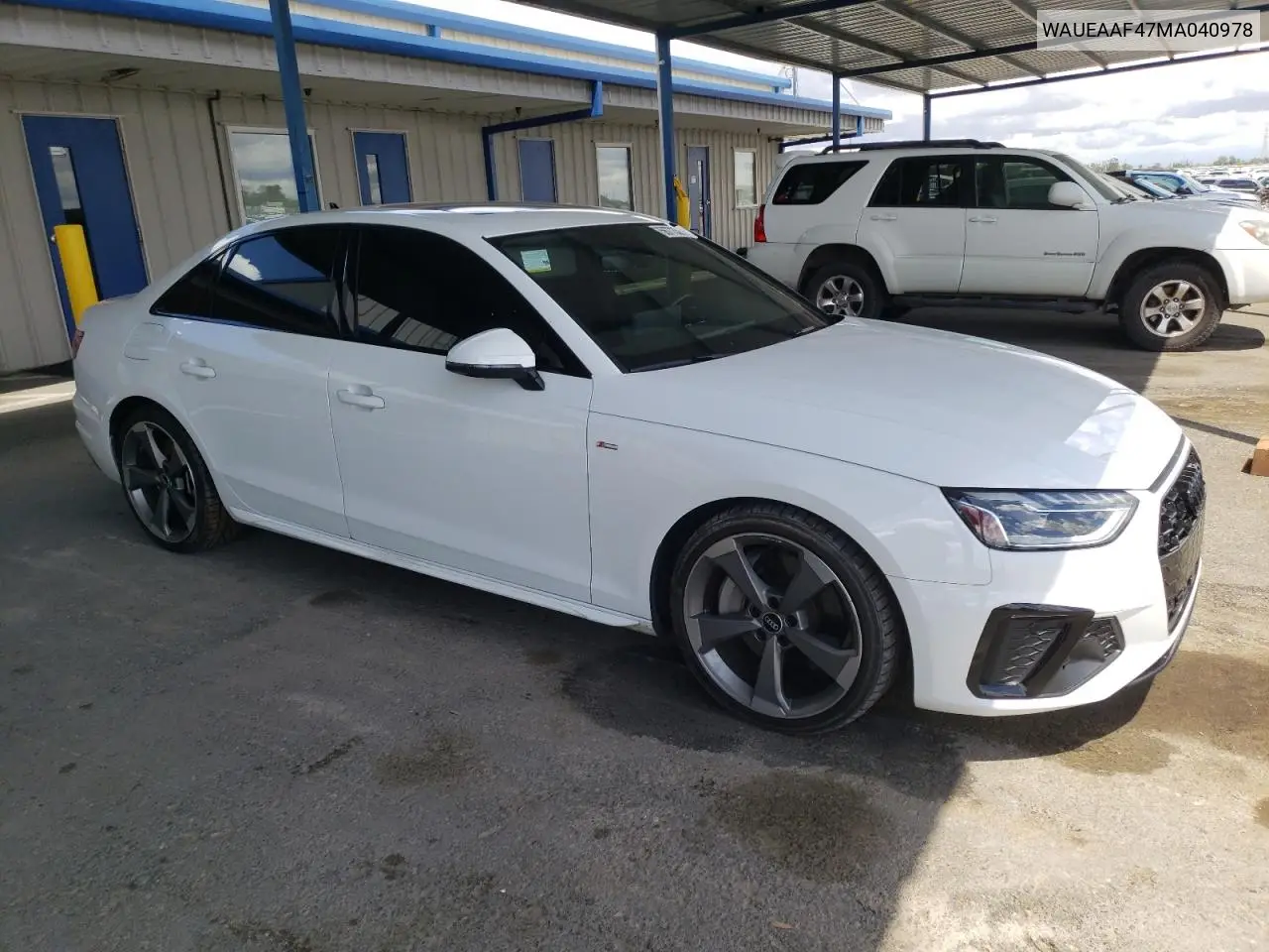 2021 Audi A4 Premium Plus 45 VIN: WAUEAAF47MA040978 Lot: 56773385