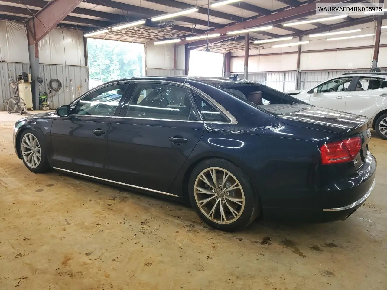 2011 Audi A8 L Quattro VIN: WAURVAFD4BN005925 Lot: 56998325
