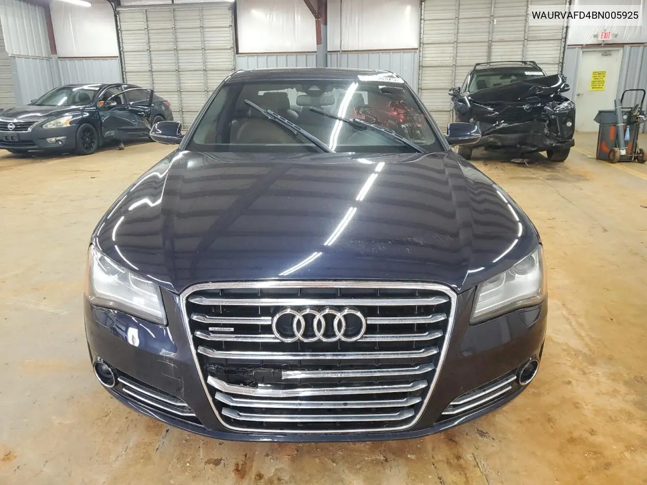 2011 Audi A8 L Quattro VIN: WAURVAFD4BN005925 Lot: 56998325