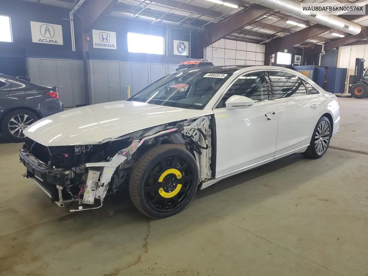 2019 Audi A8 L VIN: WAU8DAF86KN00576X Lot: 56853715