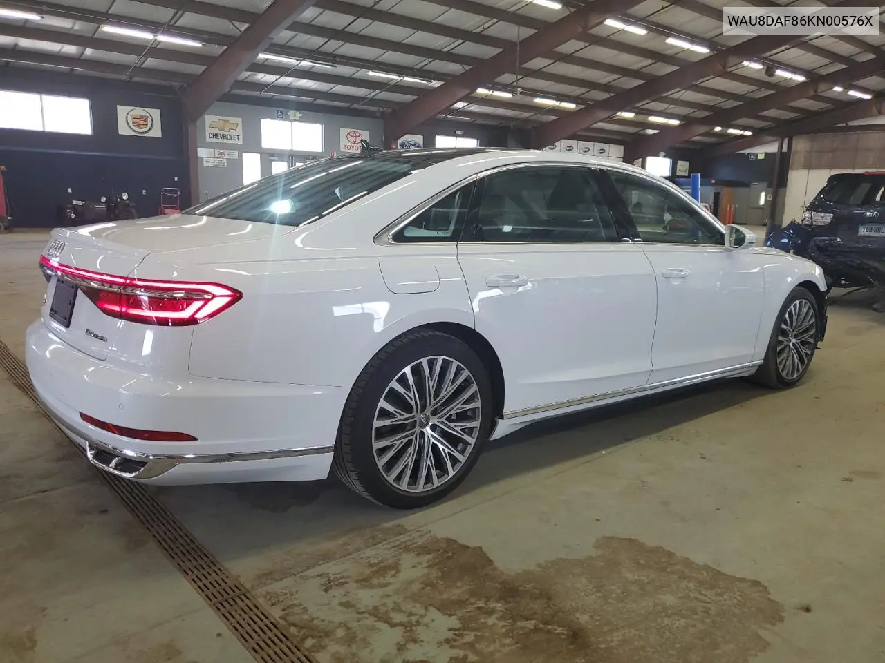 2019 Audi A8 L VIN: WAU8DAF86KN00576X Lot: 56853715