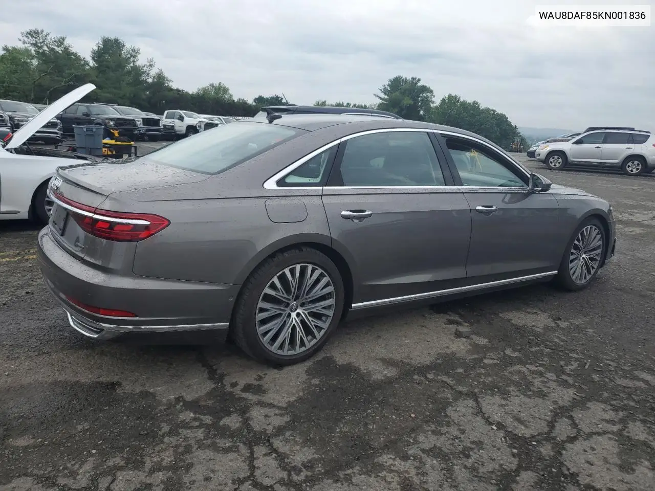 2019 Audi A8 L VIN: WAU8DAF85KN001836 Lot: 62670185