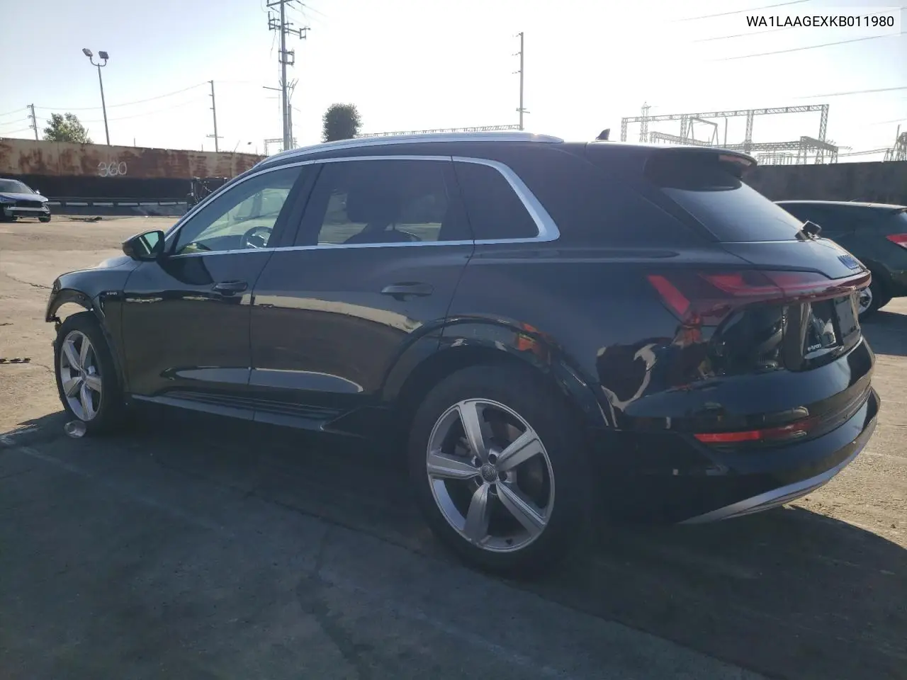2019 Audi E-Tron Premium Plus VIN: WA1LAAGEXKB011980 Lot: 44631595