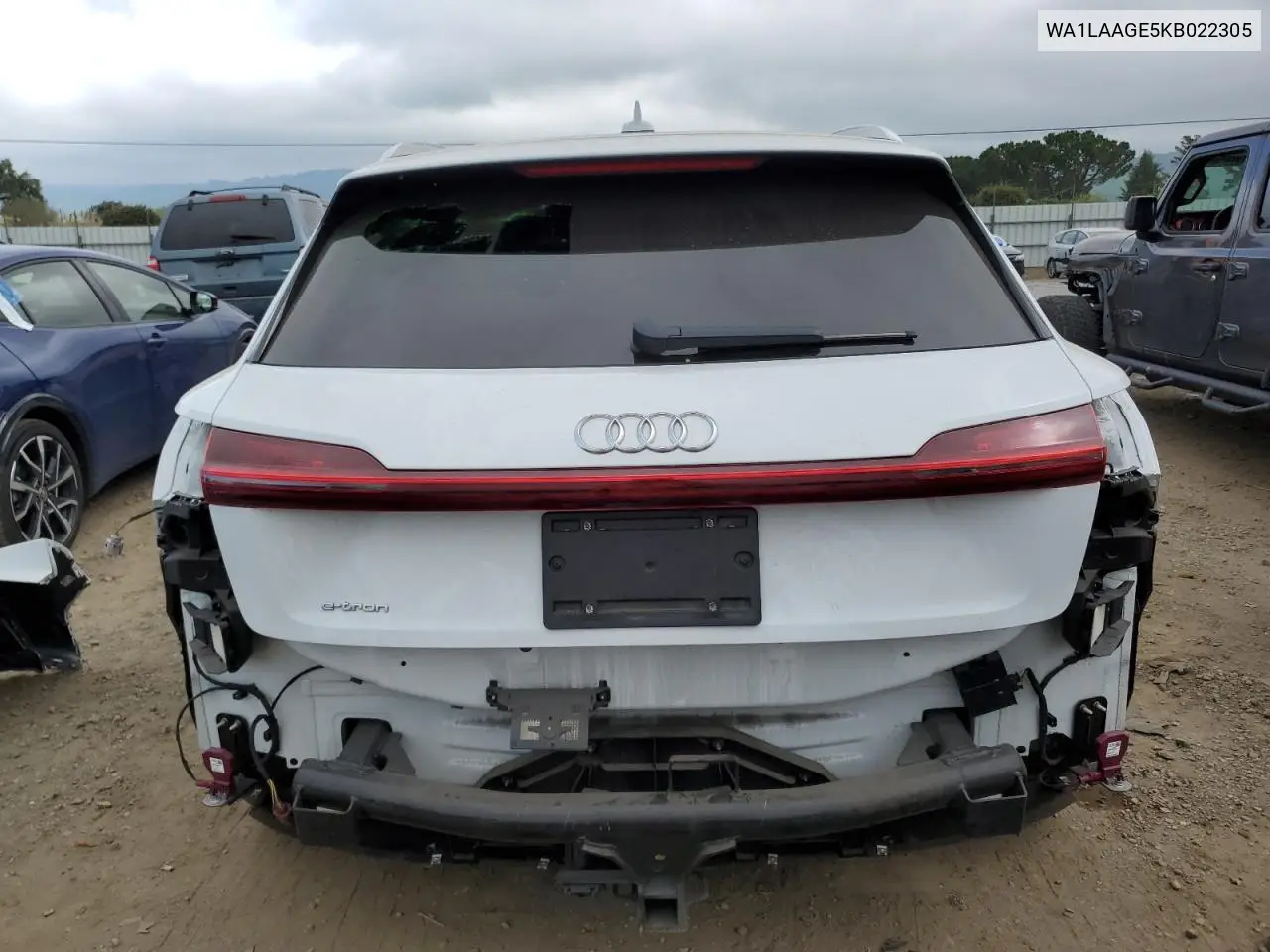 2019 Audi E-Tron Premium Plus VIN: WA1LAAGE5KB022305 Lot: 50629785