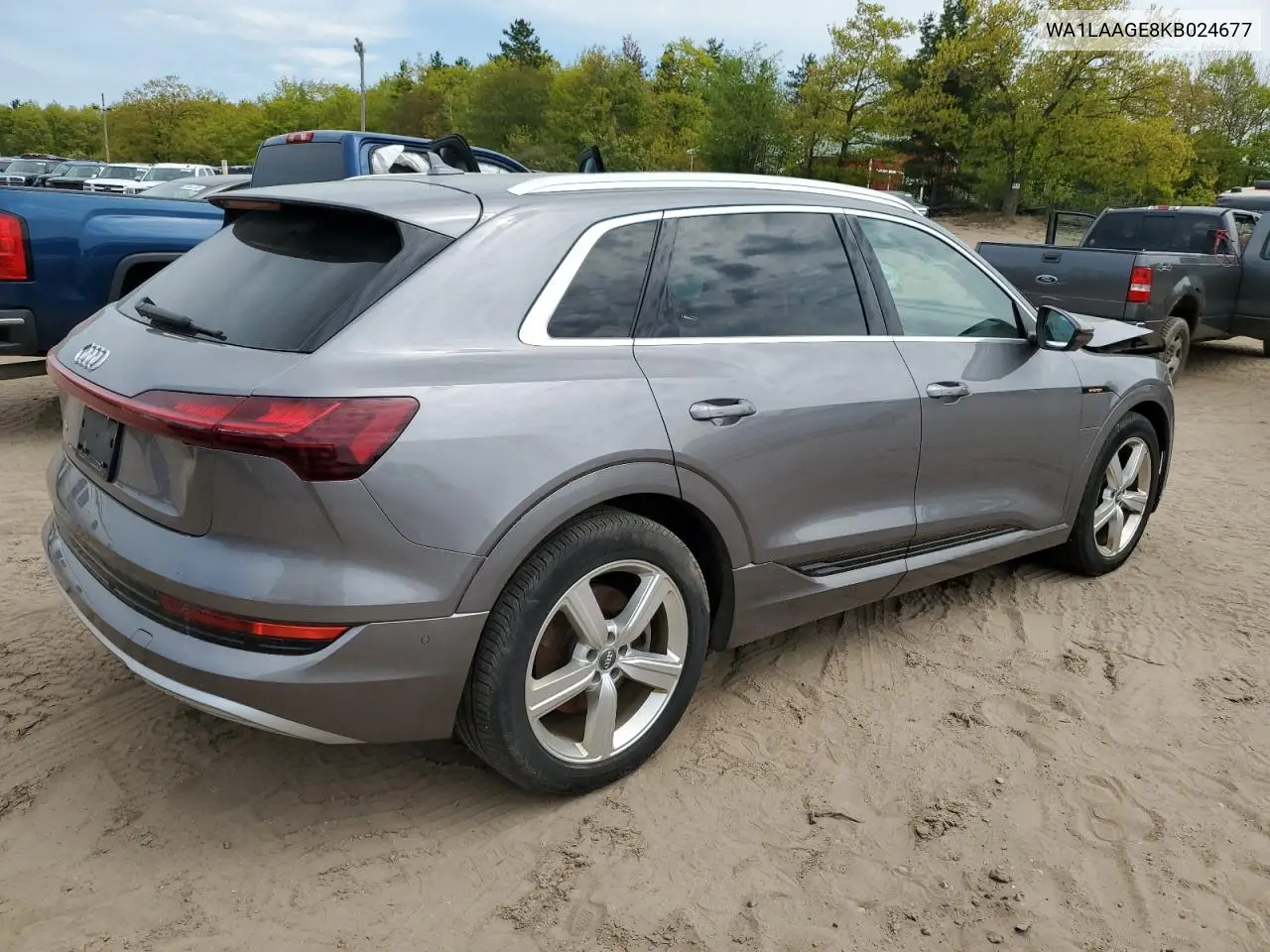 2019 Audi E-Tron Premium Plus VIN: WA1LAAGE8KB024677 Lot: 55128115