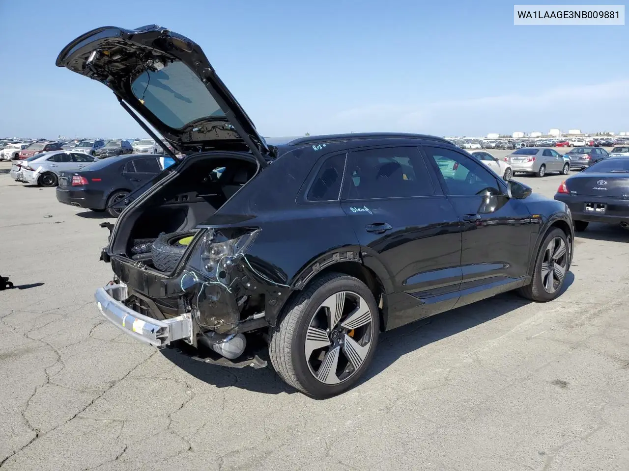 2022 Audi E-Tron Premium Plus VIN: WA1LAAGE3NB009881 Lot: 55096875