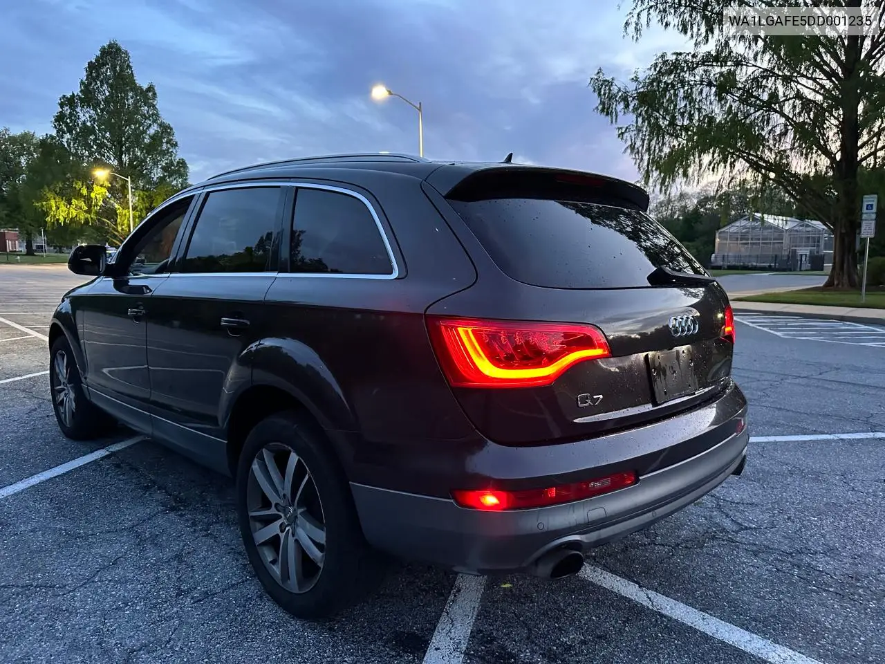 2013 Audi Q7 Premium Plus VIN: WA1LGAFE5DD001235 Lot: 56985295
