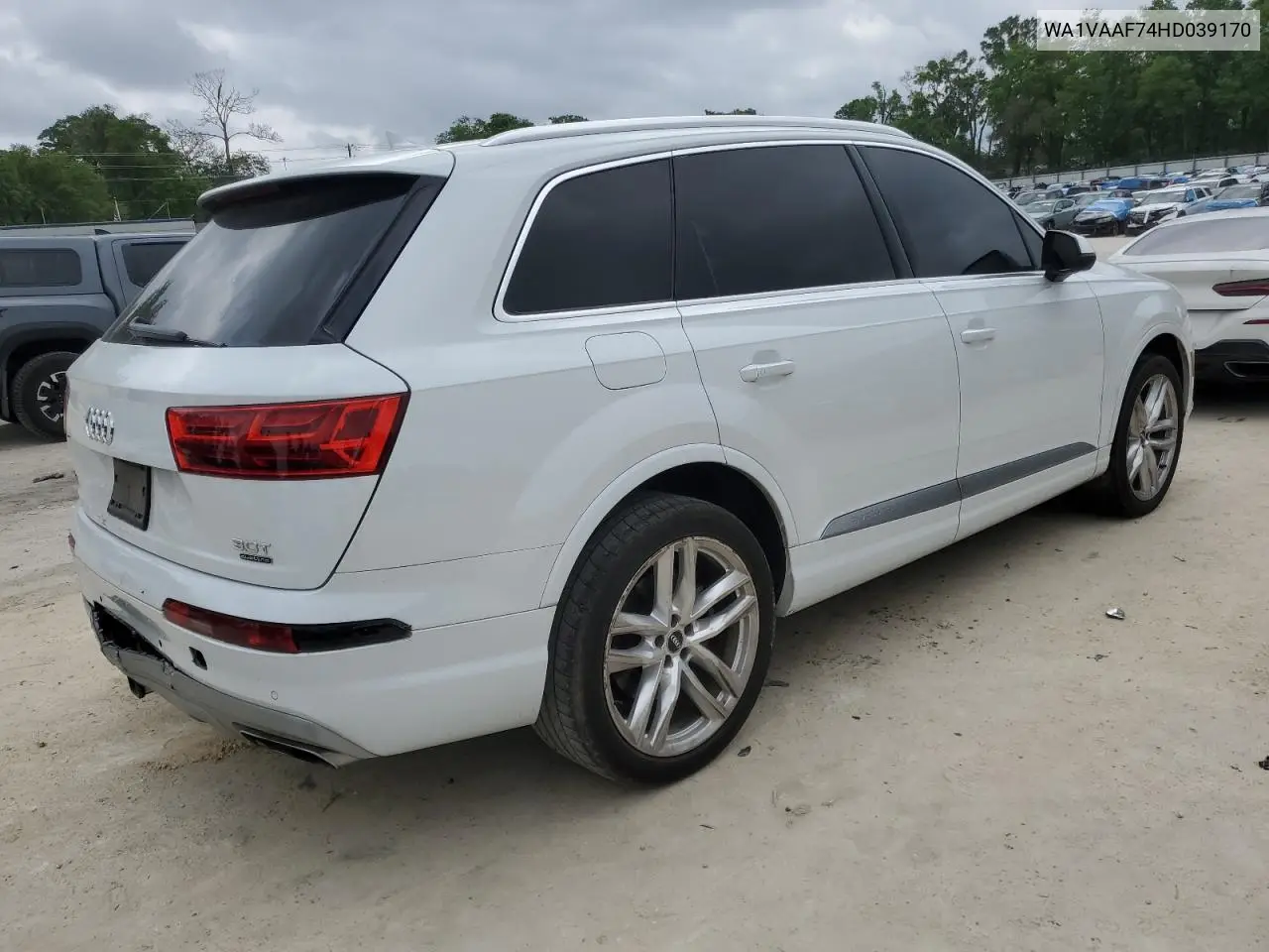 2017 Audi Q7 Prestige VIN: WA1VAAF74HD039170 Lot: 51472175